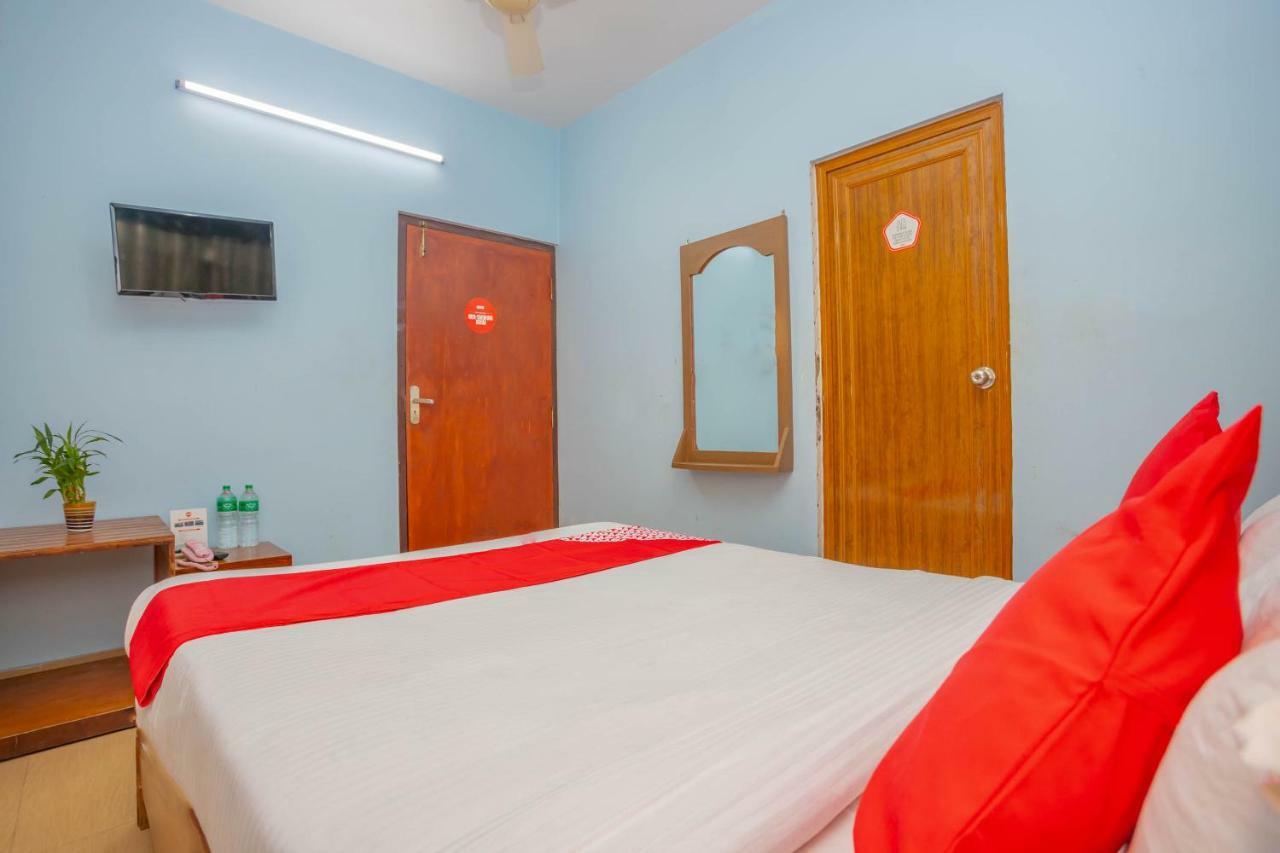 Oyo 575 Api Suites Pokhara Exterior photo